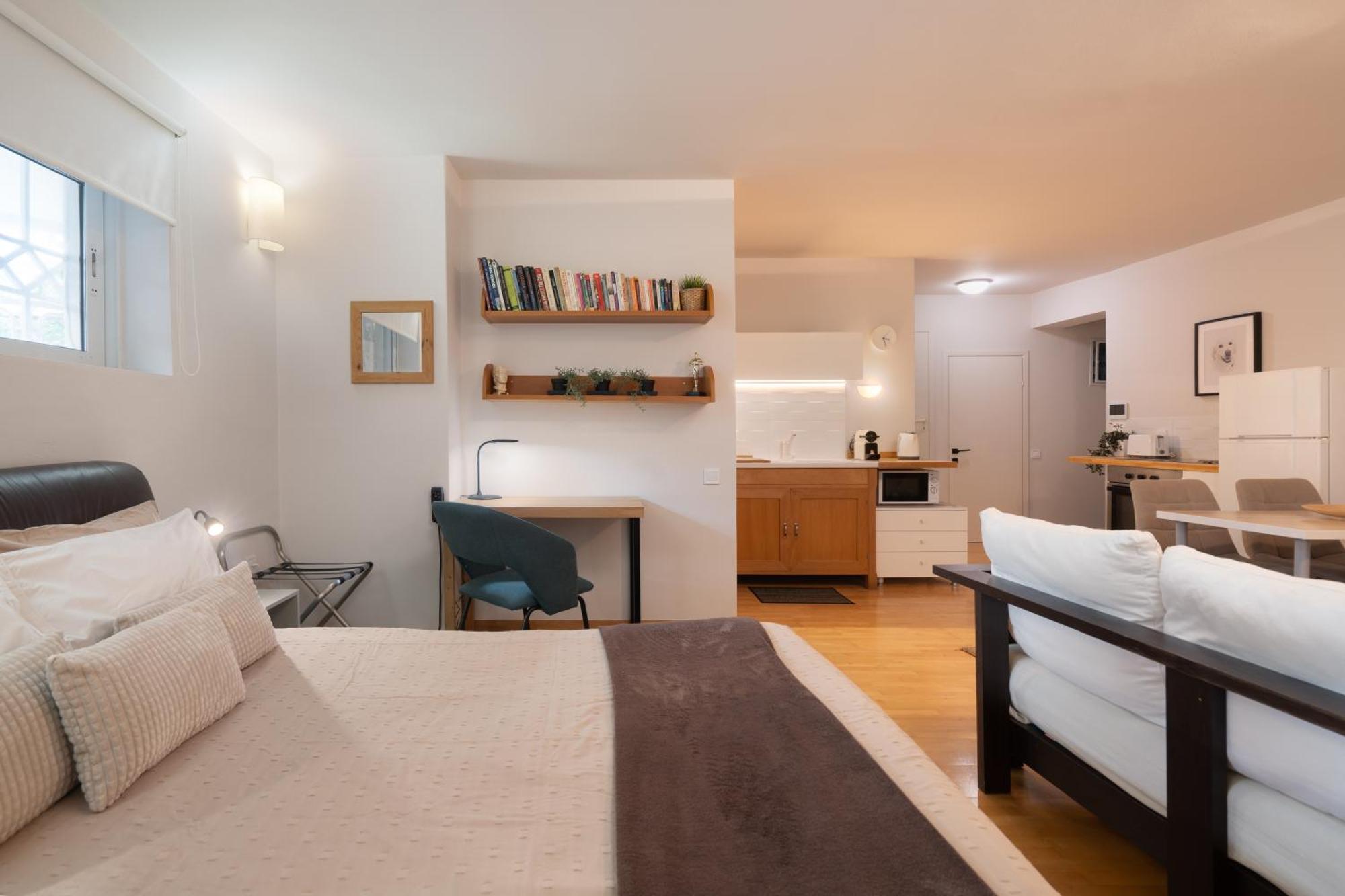 Bright, Cosy Studio Close To Glyfada Beach & Center Atina Dış mekan fotoğraf